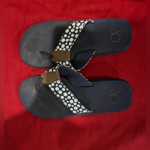 OP navy flip flops